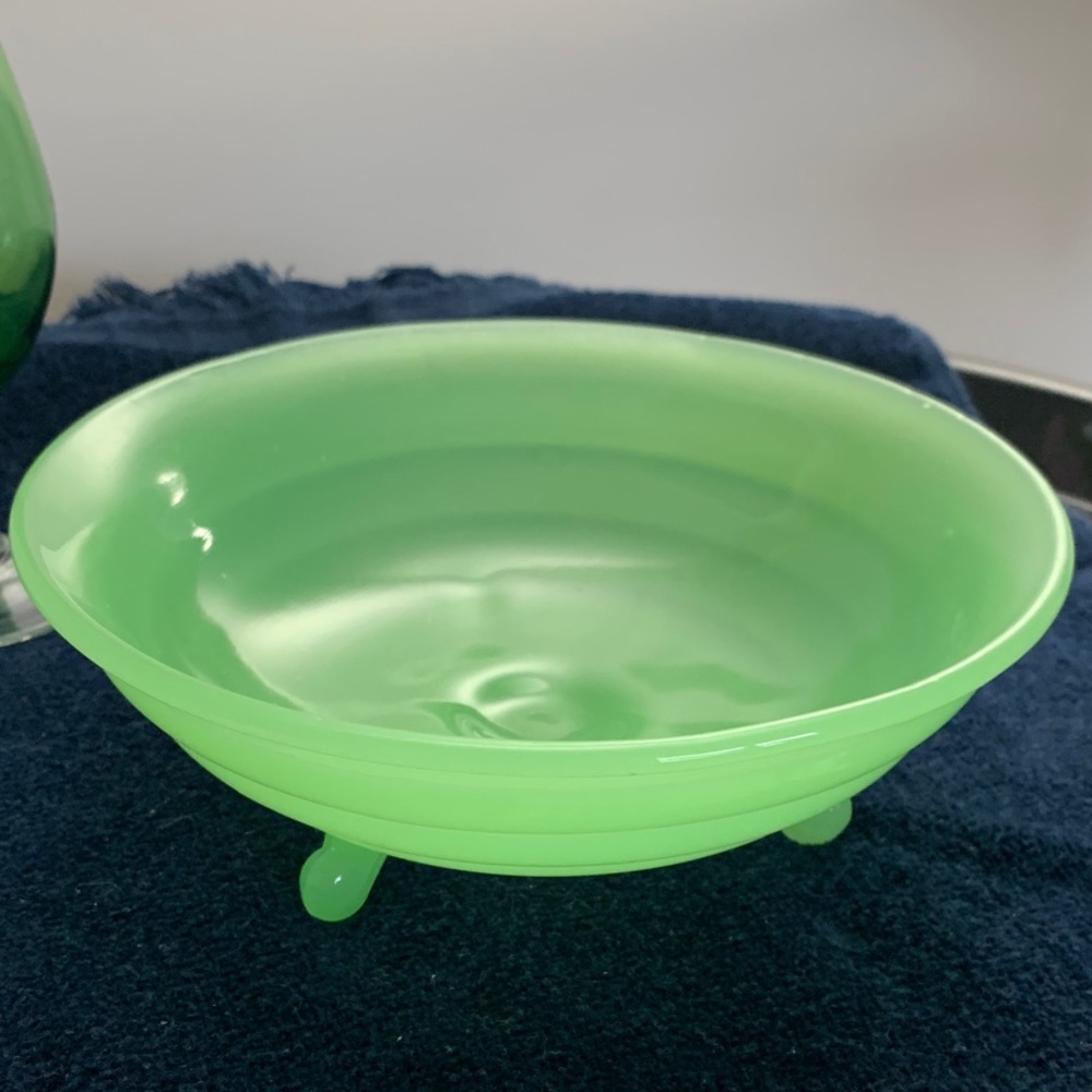 Rare Vintage 1930's Fenton Line 100 Rib Jade Jadeite Round 3 Toed Bowl